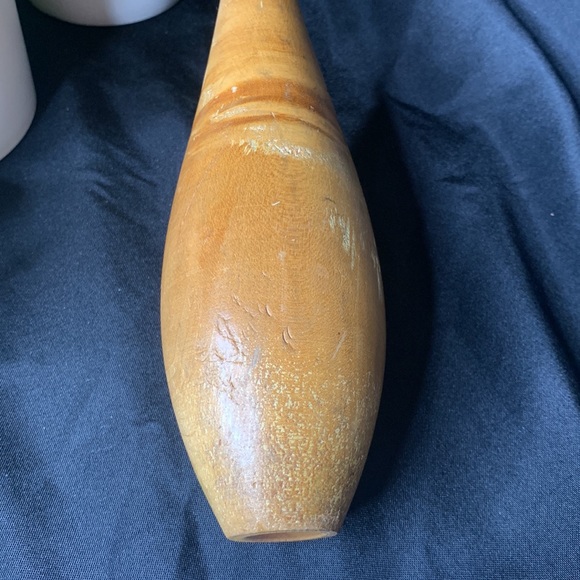 Antique wood Narragansett Machine Co Wooden Indian club / Exercise/Juggling Club - Picture 8 of 10